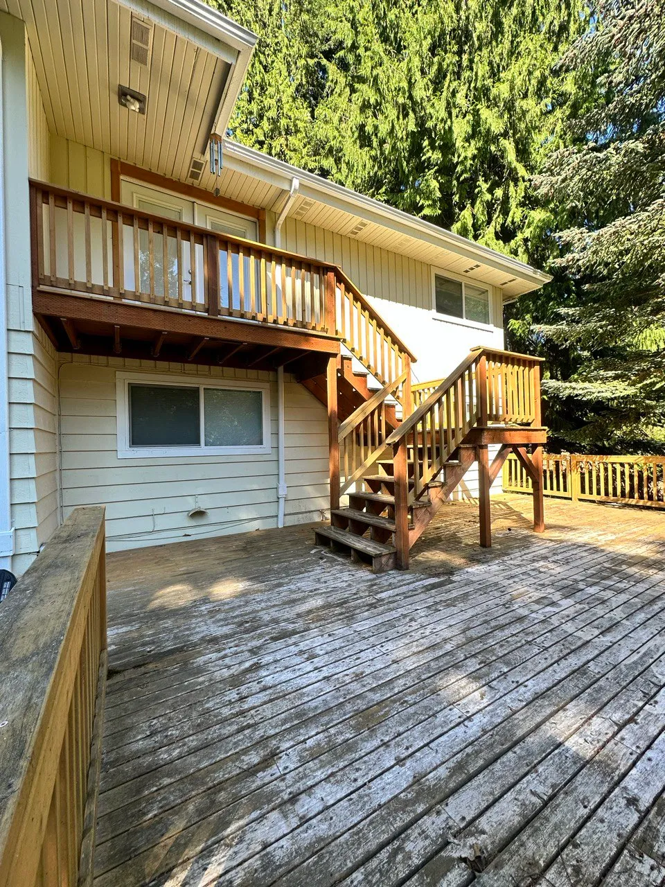 Deck staining detail