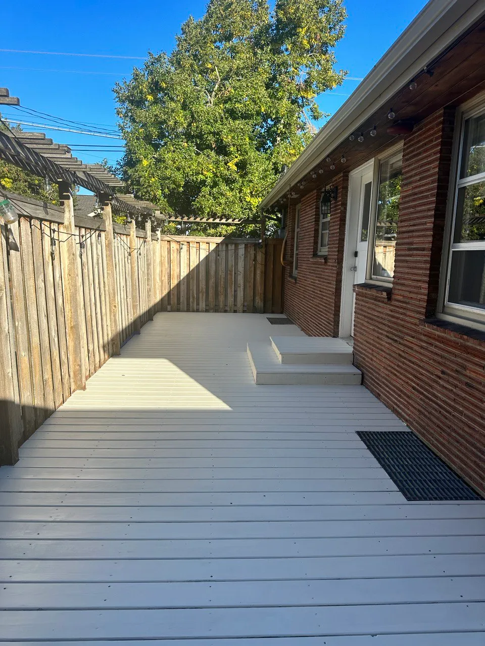 Deck maintenance service